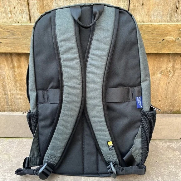 Case Logic Gray Backpack - Picture 8 of 11